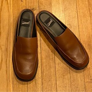 Vintage What’s What Slide Loafers